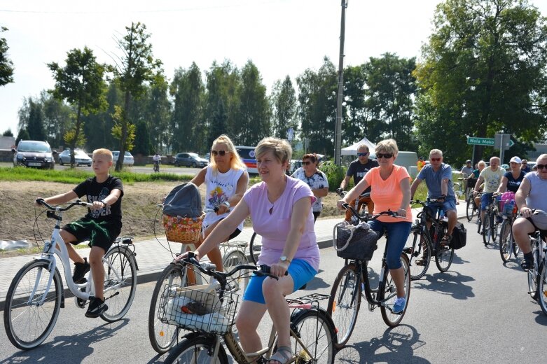  Udany rajd rowerowy po gminie Maków 