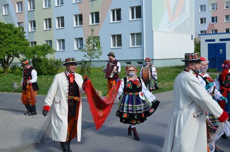  Uliczny koncert na Widoku 