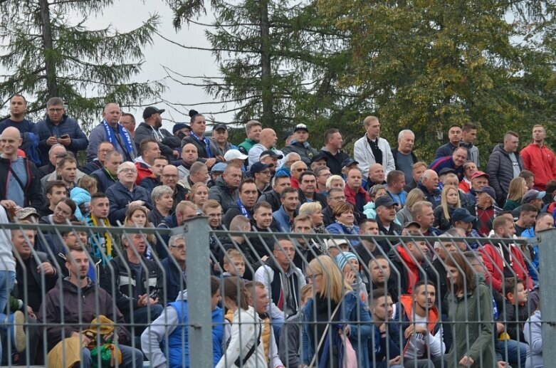  Unia blisko niespodzianki. Pucharowe starcie z trybun oglądał prezes PZPN Zbigniew Boniek 