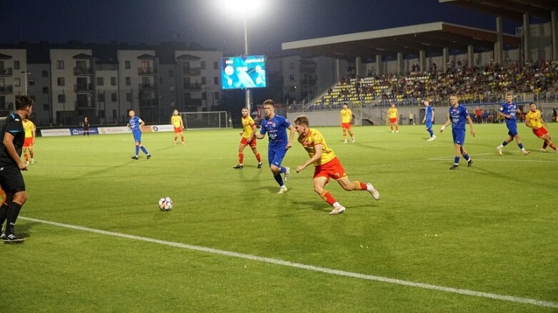  Unia nadal niepokonana na Stadionie Miejskim w Skierniewicach 