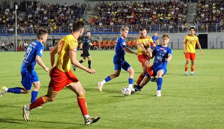  Unia nadal niepokonana na Stadionie Miejskim w Skierniewicach 