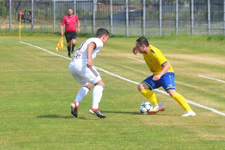  UNIA Skierniewice 2:2 Legia Warszawa 