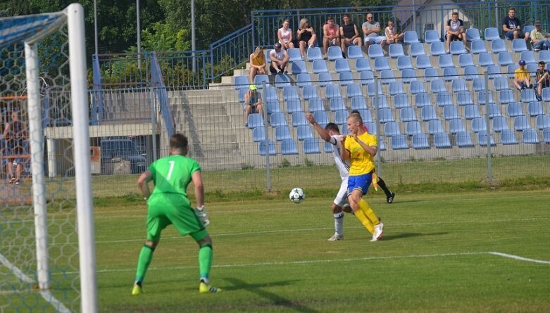  UNIA Skierniewice 2:2 Legia Warszawa 