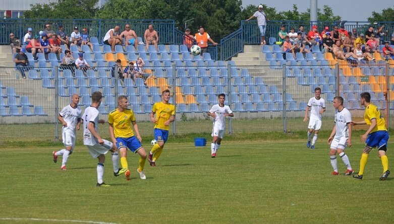  UNIA Skierniewice 2:2 Legia Warszawa 