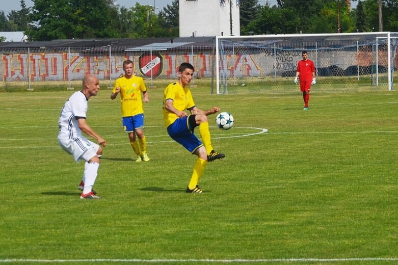  UNIA Skierniewice 2:2 Legia Warszawa 