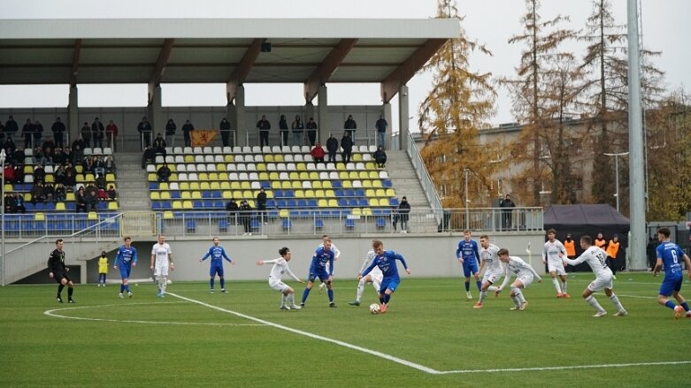  Unia w ćwierćfinale pucharu wojewódzkiego i liderem III ligi 