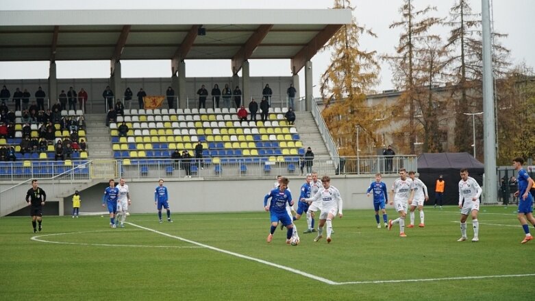  Unia w ćwierćfinale pucharu wojewódzkiego i liderem III ligi 