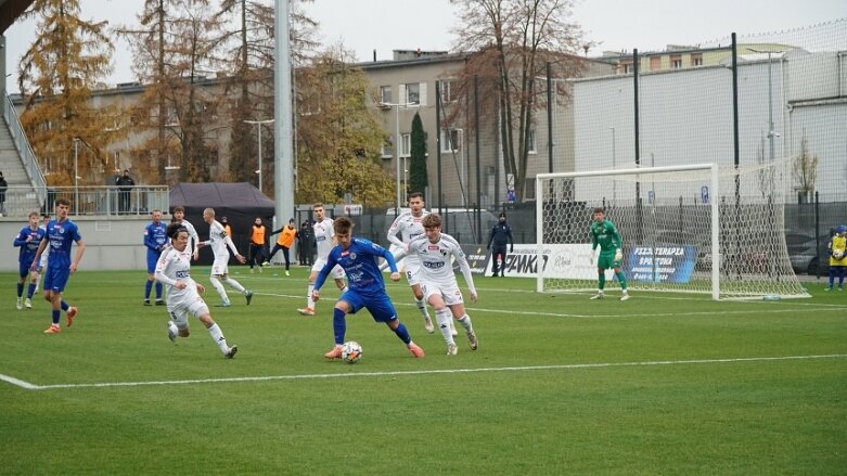  Unia w ćwierćfinale pucharu wojewódzkiego i liderem III ligi 