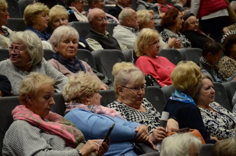  Uniwersytet Trzeciego Wieku w Skierniewicach rozpoczął nowy rok akademicki [ZDJĘCIA] 