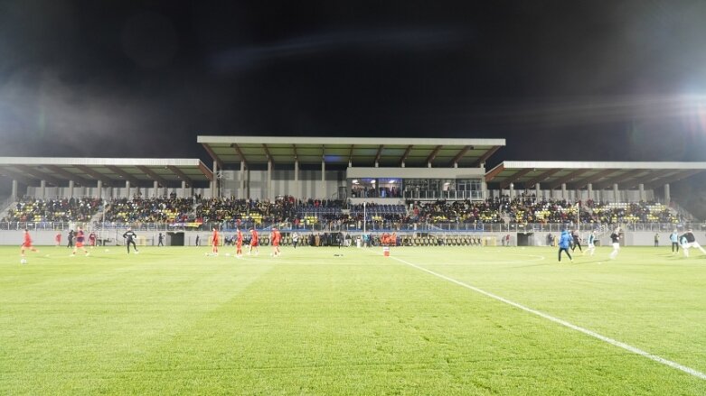  Uroczyste otwarcie nowego stadionu  