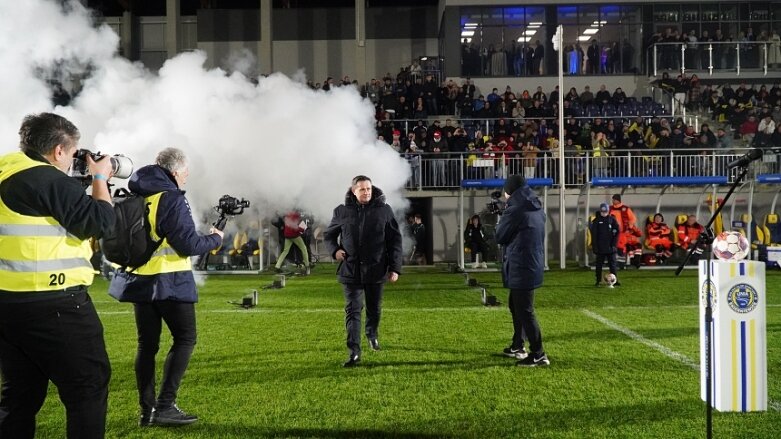  Uroczyste otwarcie nowego stadionu  