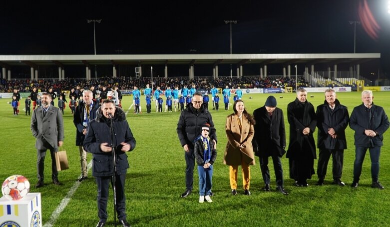  Uroczyste otwarcie nowego stadionu  