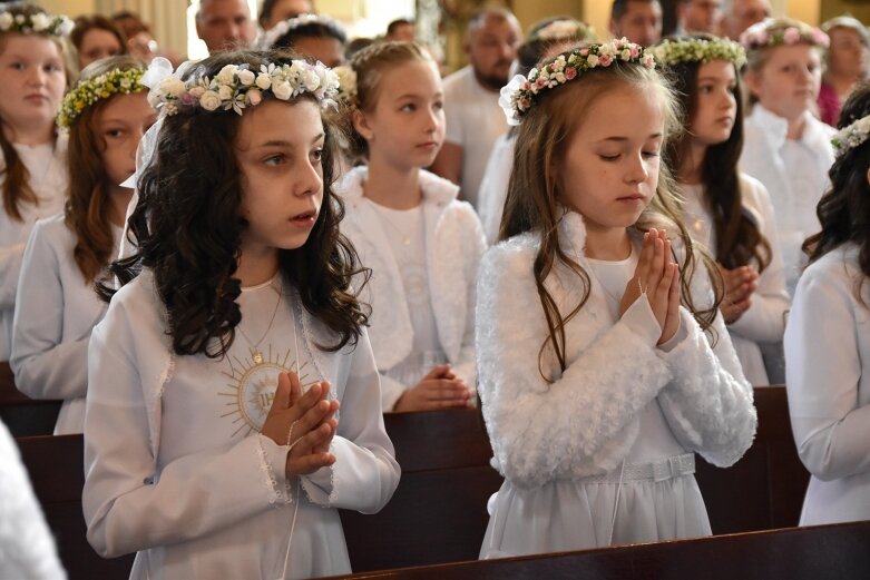  Uroczystość Pierwszej Komunii Świętej w parafii św. Jakuba 