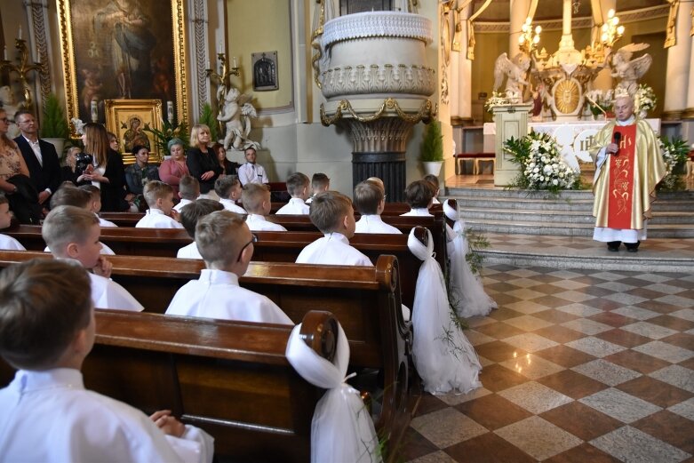  Uroczystość Pierwszej Komunii Świętej w parafii św. Jakuba 