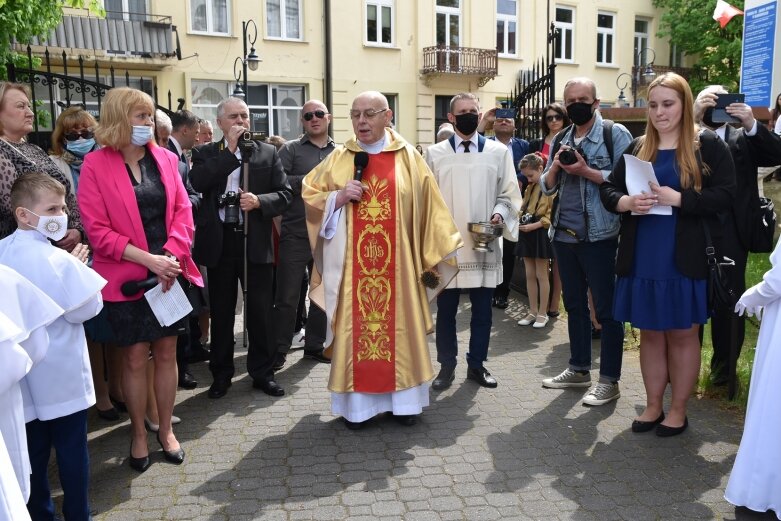  Uroczystość pierwszokomunijna w kościele św. Jakuba 