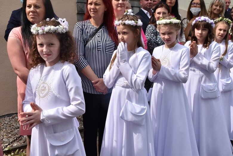  Uroczystość pierwszokomunijna w kościele św. Jakuba 