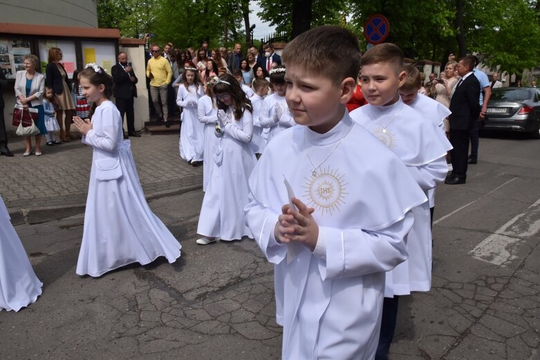  Uroczystość pierwszokomunijna w kościele św. Jakuba 