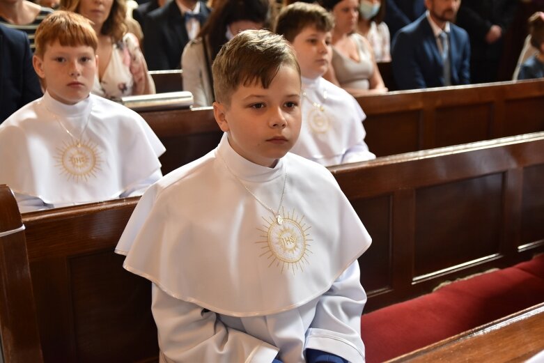  Uroczystość pierwszokomunijna w kościele św. Jakuba 