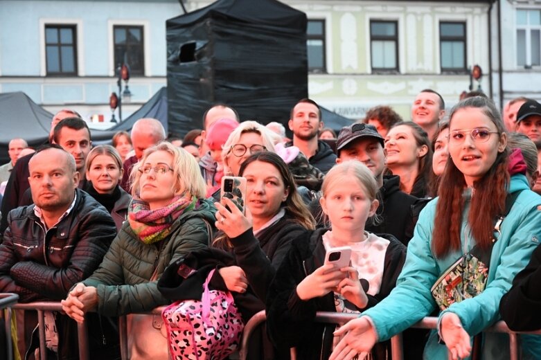  Varius Manx z Kasią Stankiewicz oraz Kasia Nosowska na świątecznej scenie 