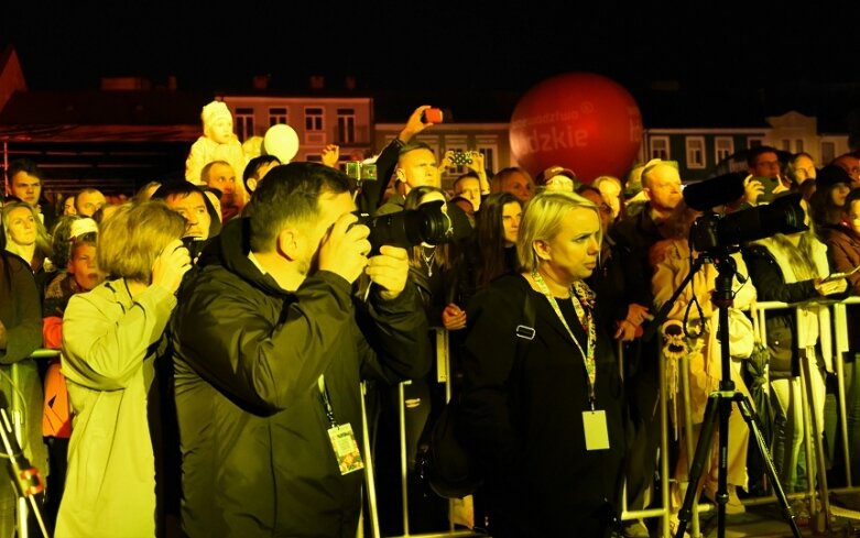  Varius Manx z Kasią Stankiewicz oraz Kasia Nosowska na świątecznej scenie 