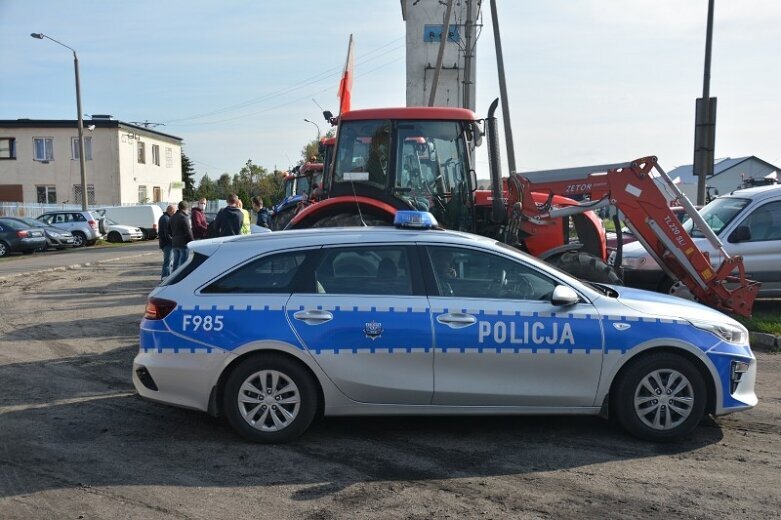  W biurze poselskim PiS protestujący rolnicy mówili o zdrajcach 