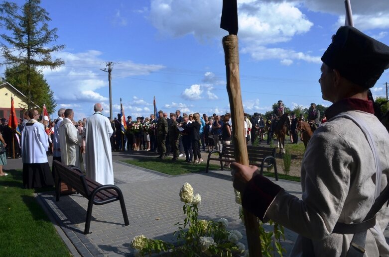  W hołdzie bohaterskiemu mieszkańcowi Jacochowa 