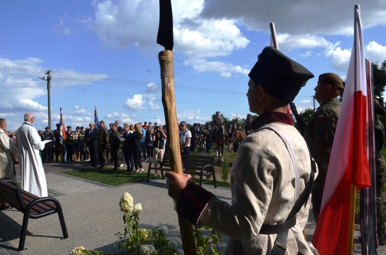  W hołdzie bohaterskiemu mieszkańcowi Jacochowa 