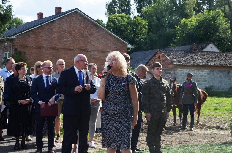  W hołdzie bohaterskiemu mieszkańcowi Jacochowa 