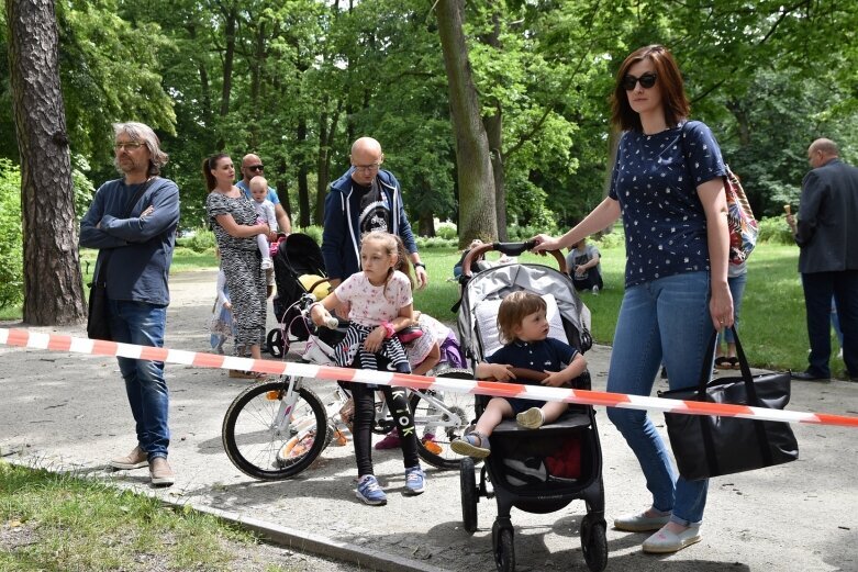  W parku śpiewano i nucono… o miłości 