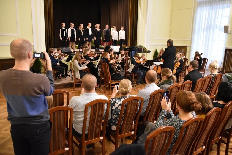  W Skierniewicach trwa Festiwal Muzyki Romantycznej 