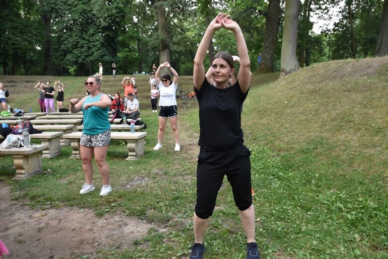  Wakacyjna zumba wróciła do parku 