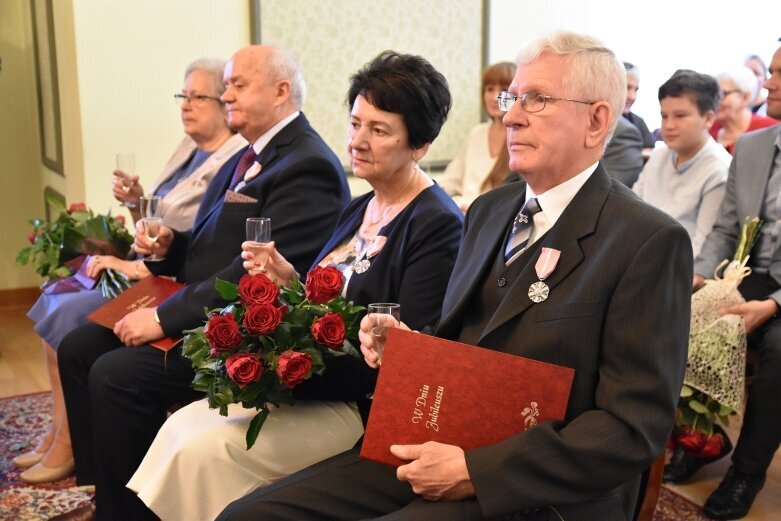  Wciąż mocno się kochają, tak jak przed 50 laty 