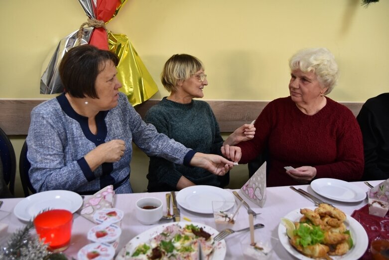  Wigilijne spotkanie w kole związku niewidomych 