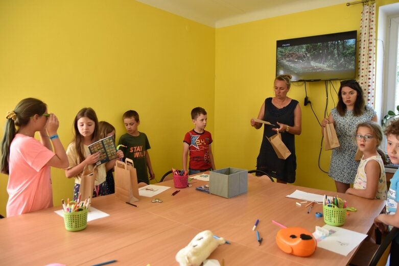  Witaminki ruszyły śladami Jabłcusia. Skierniewiczanie na wakacjach 