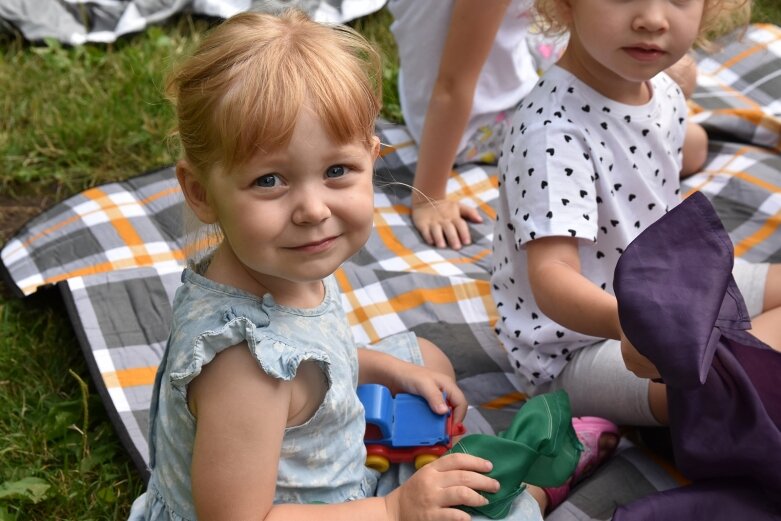  Wyjątkowa dziecięca orkiestra zagrała w parku. Zobacz jak się bawiono (ZDJĘCIA) 