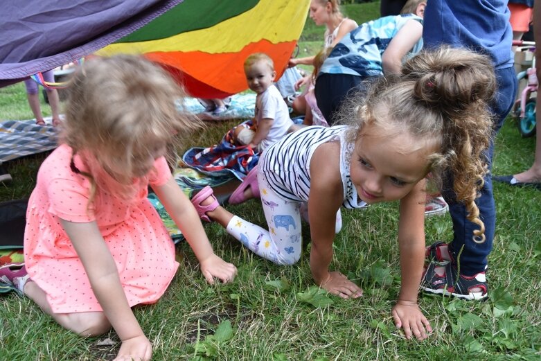  Wyjątkowa dziecięca orkiestra zagrała w parku. Zobacz jak się bawiono (ZDJĘCIA) 