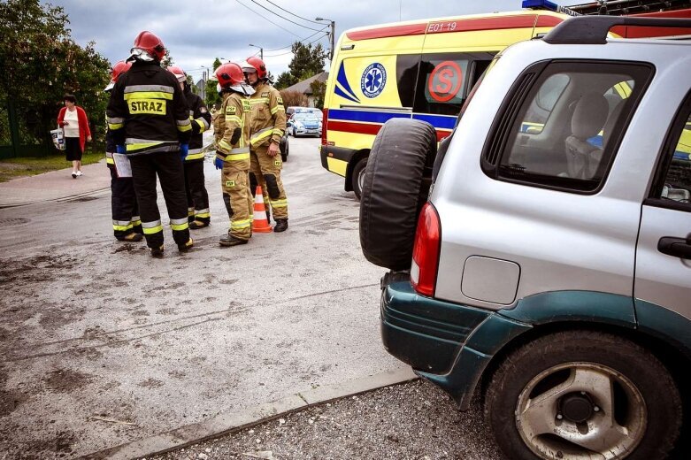  Wypadek na osiedlu Rawka w Skierniewicach 