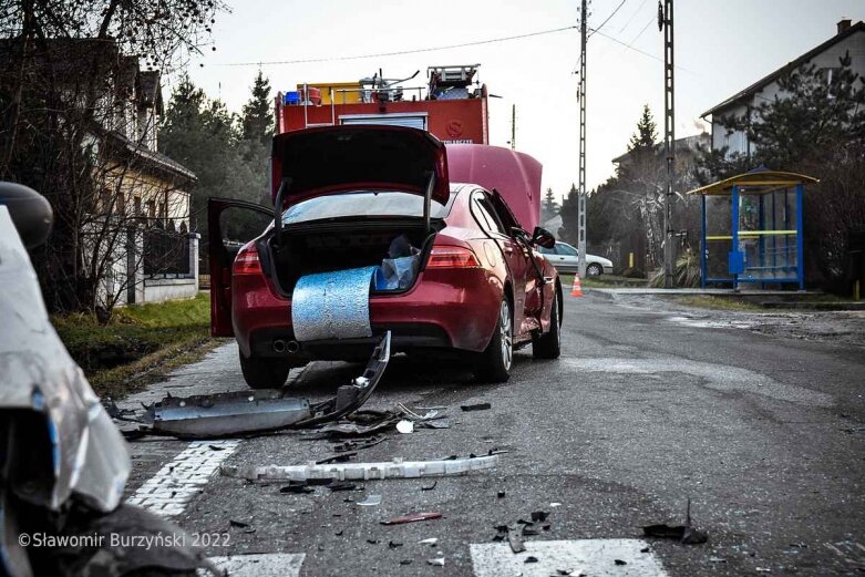  Wypadek na pechowym skrzyżowaniu w Skierniewicach  