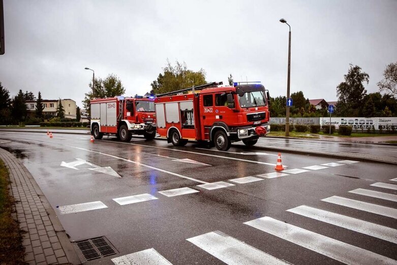  Wypadek na skrzyżowaniu Skłodowskiej i Czerwonej [ZDJĘCIA] 