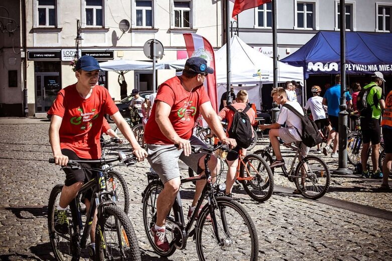  XVII Rodzinny Rajd Rowerowy w Skierniewicach - zobacz zdjęcia 