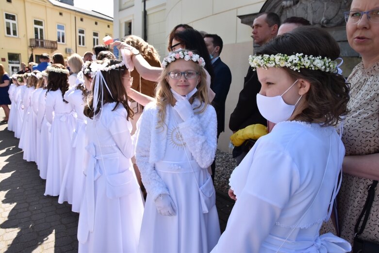  Z radością i czystymi serduszkami przystąpili do Pierwszej Komunii Świętej 