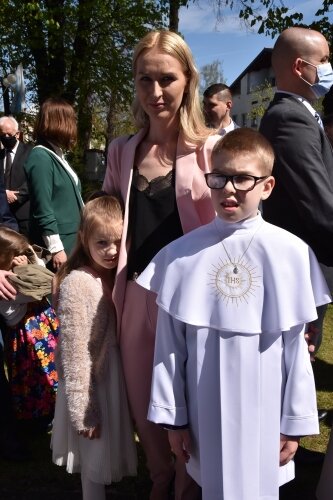  Z radością i czystymi serduszkami przystąpili do Pierwszej Komunii Świętej 