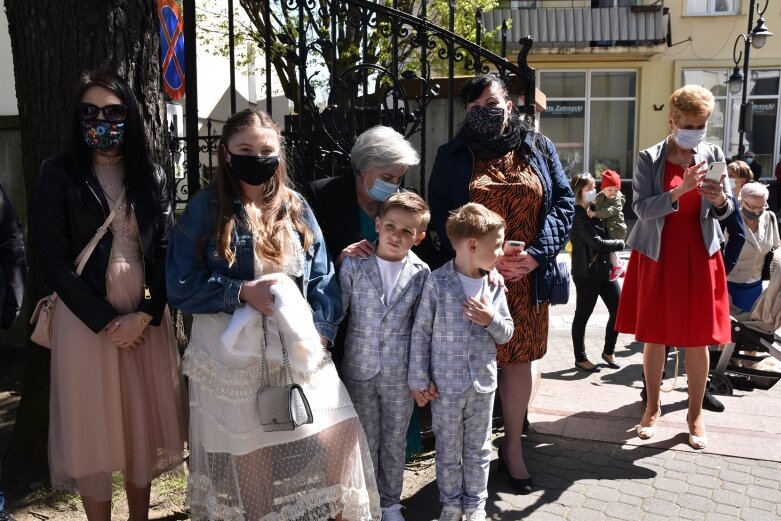  Z radością i czystymi serduszkami przystąpili do Pierwszej Komunii Świętej 