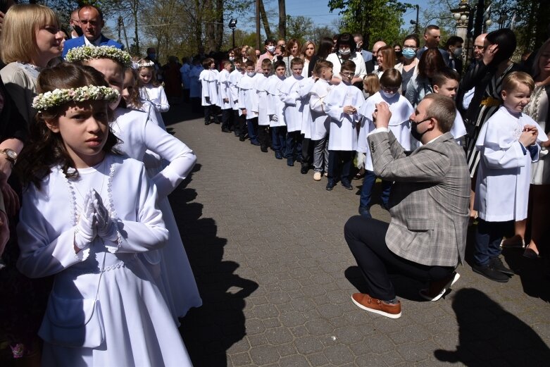  Z radością i czystymi serduszkami przystąpili do Pierwszej Komunii Świętej 