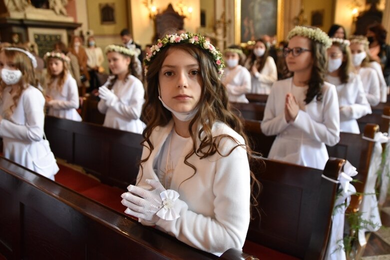  Z radością i czystymi serduszkami przystąpili do Pierwszej Komunii Świętej 