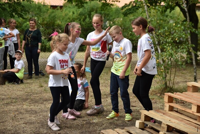  Zabrali mieszkańców osiedla na wyspę 