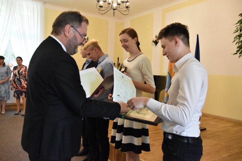  Zakończenie roku w szkole muzycznej. Najlepsi nagrodzeni 