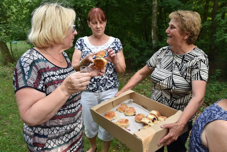  Zaledwie jedna trzecia seniorów z klubu Rawka spotkała się na pikniku 