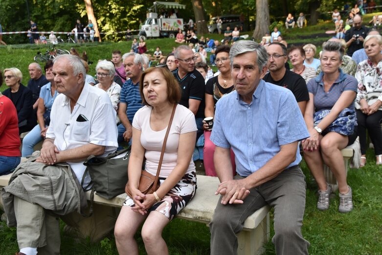  Zamiast śniadania był muzyczny podwieczorek 