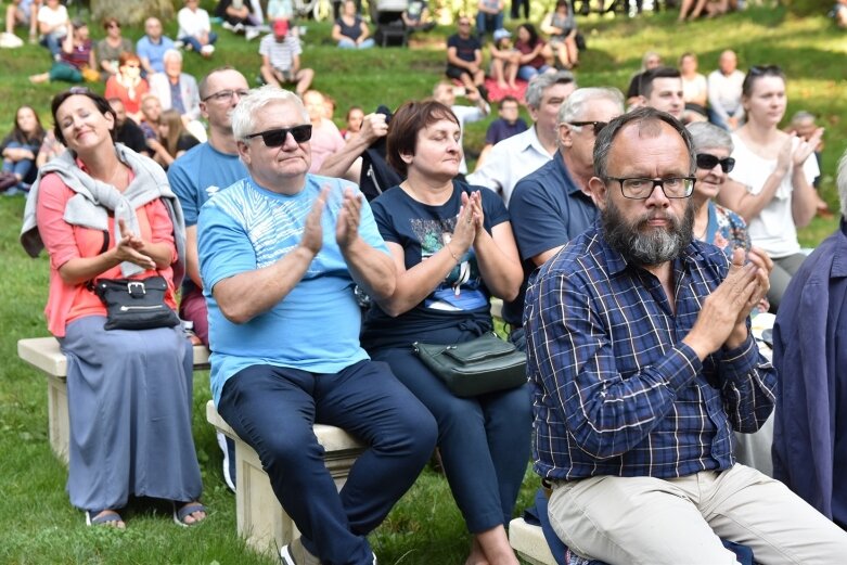  Zamiast śniadania był muzyczny podwieczorek 